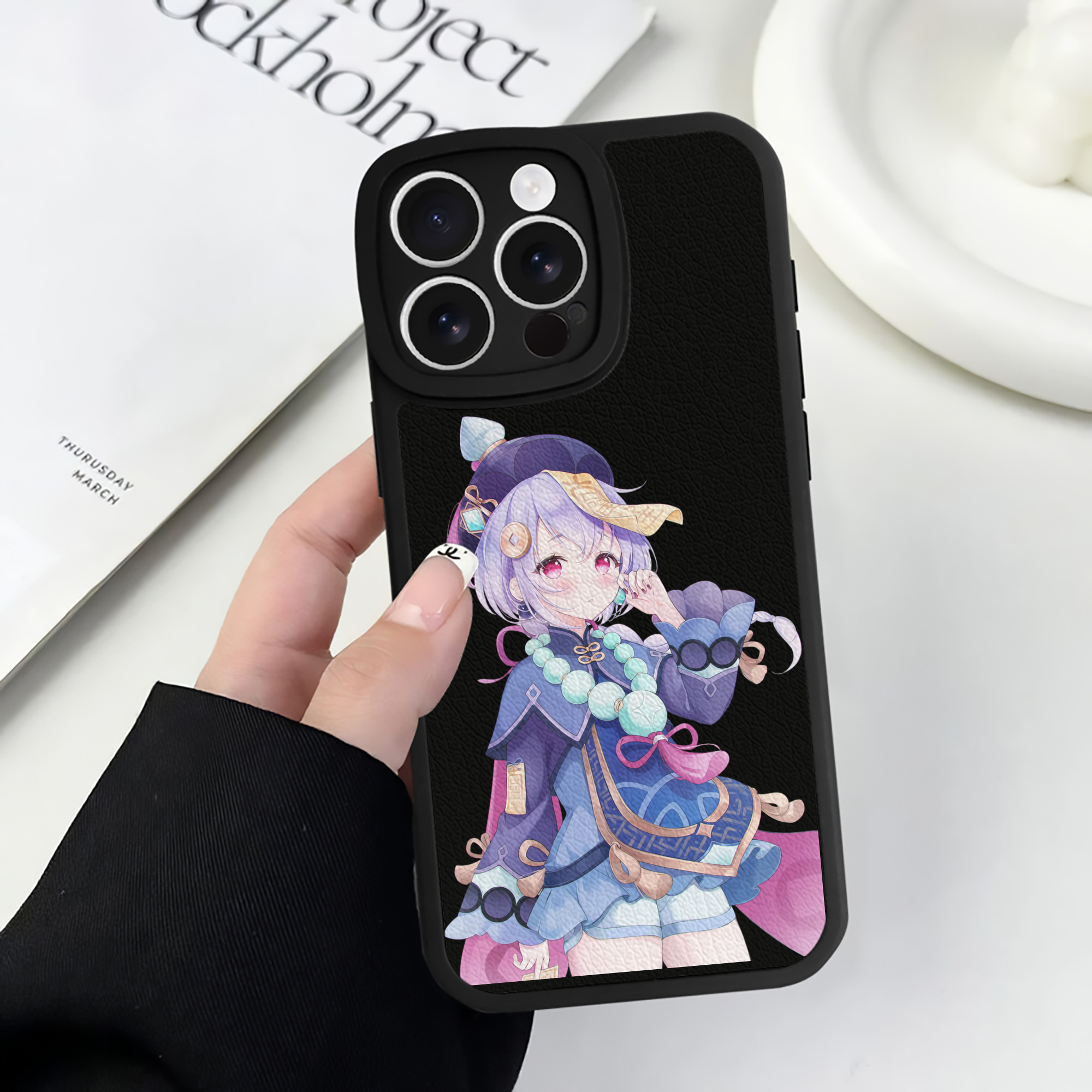 げんし神 七七 なな  genshin Nana 【iPhone 16シリーズ対応】シリコンスマホケース（レザー調） 材質：シリコン